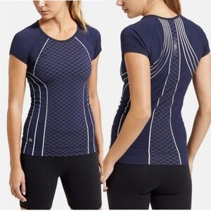 Athleta Finish Fast Line Tee - Navy